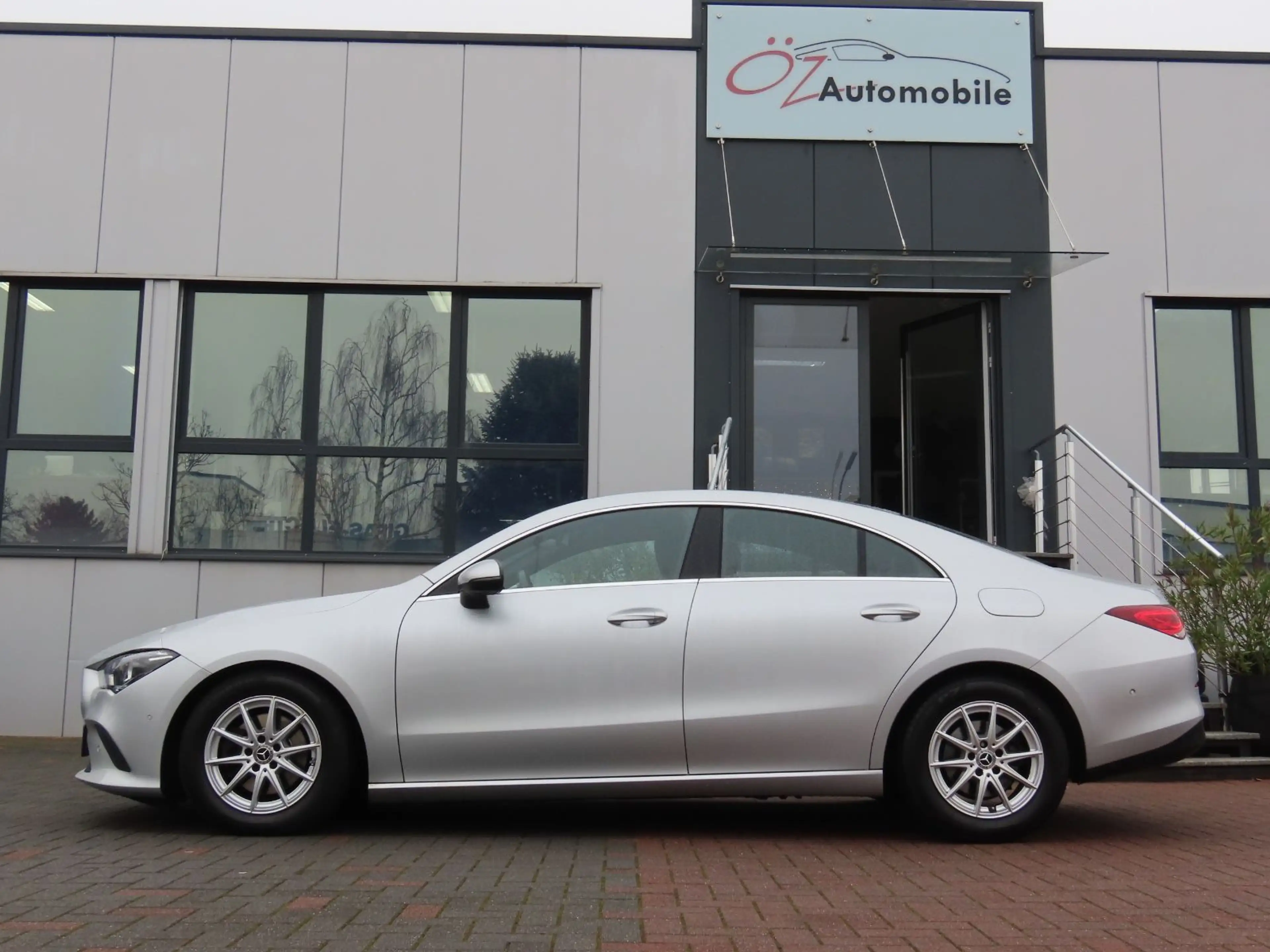 Mercedes-Benz CLA 200 d Autom. Sitzheizung Klimaauto. Kamera — photo 12