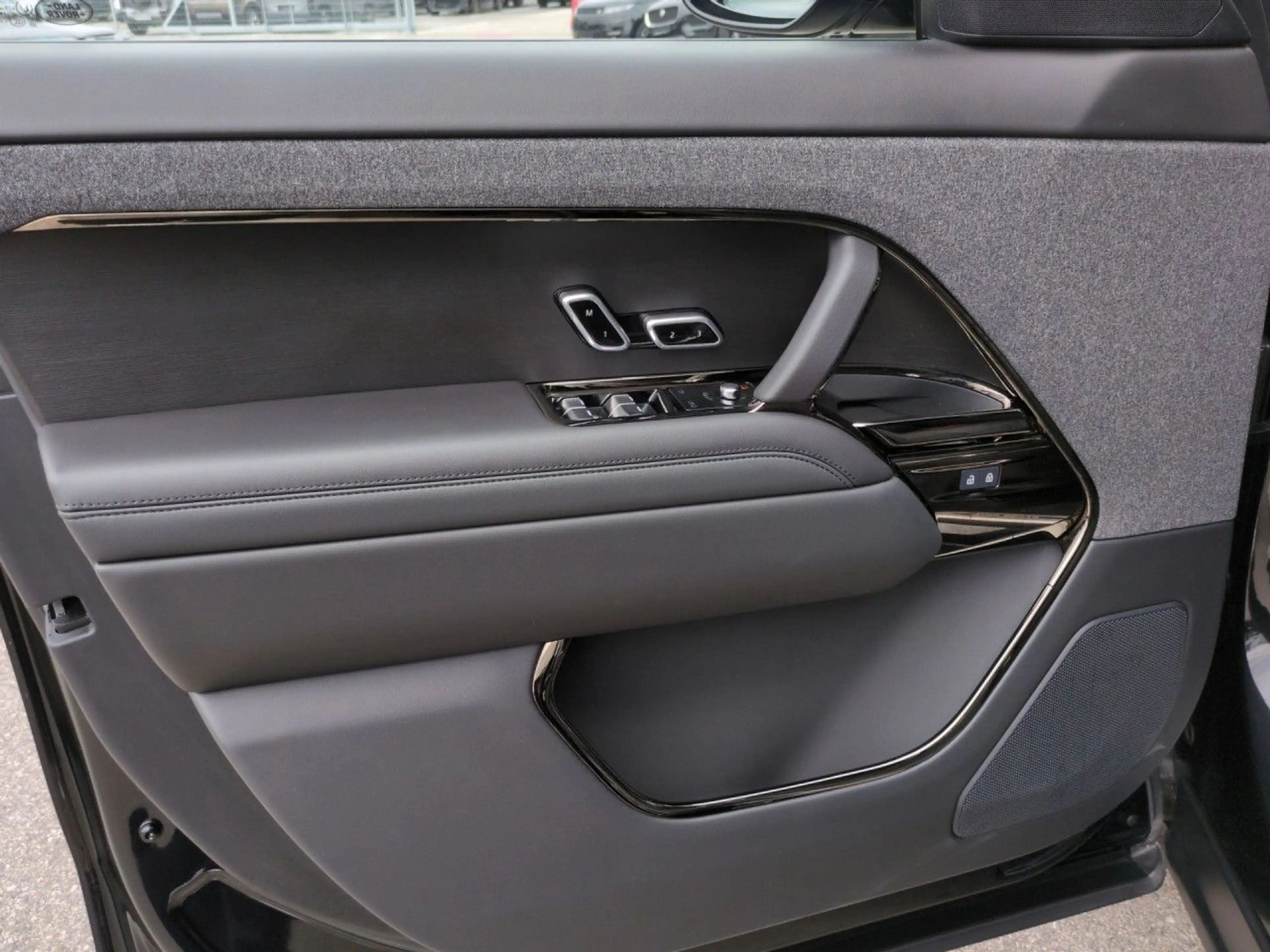 Land Rover Range Rover Sport Dynamic SE Hybrid Bluetooth LED — photo 4