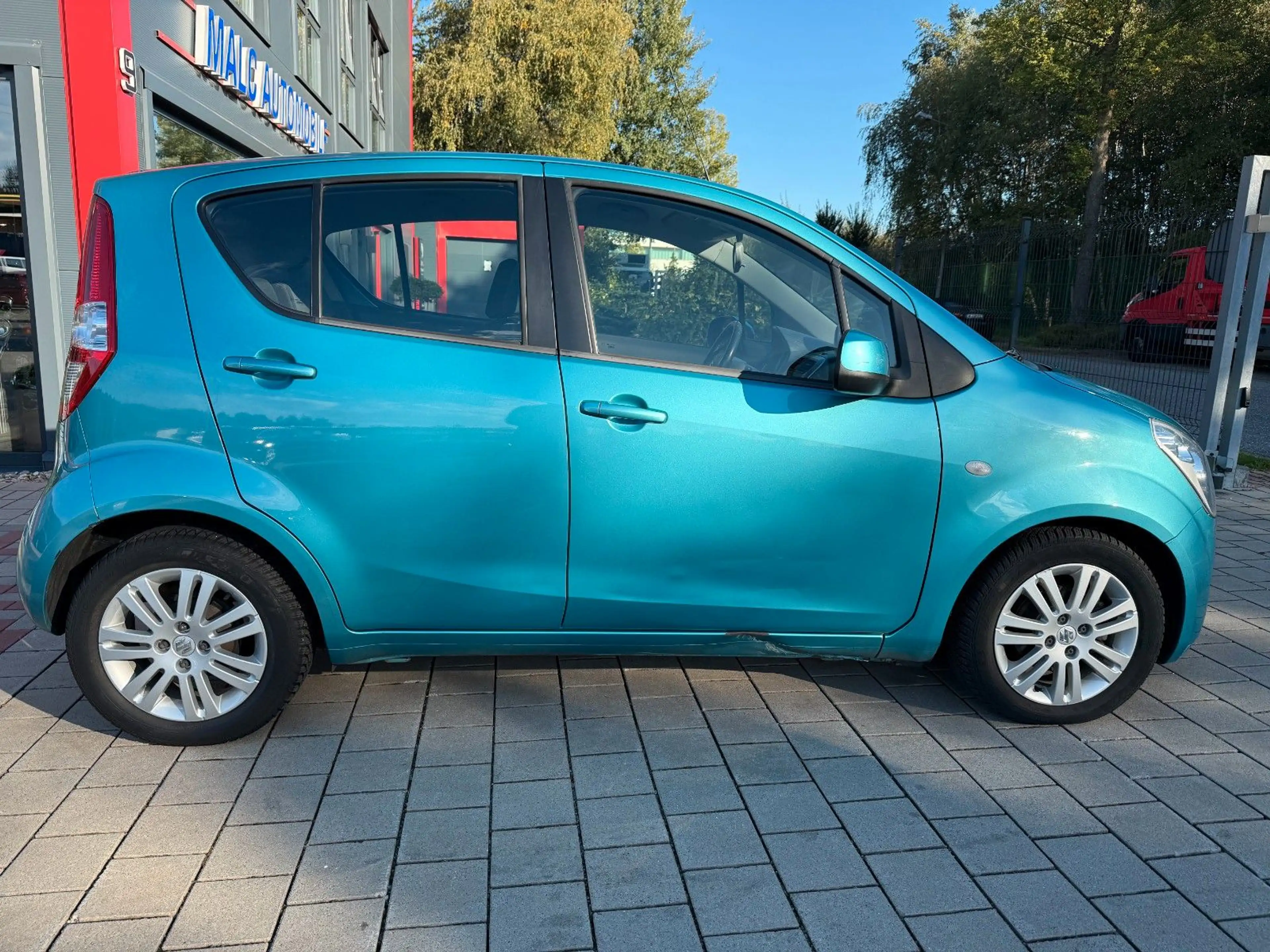 Suzuki Splash Club(Tüv&Insp.neu/Automatik) — photo 4