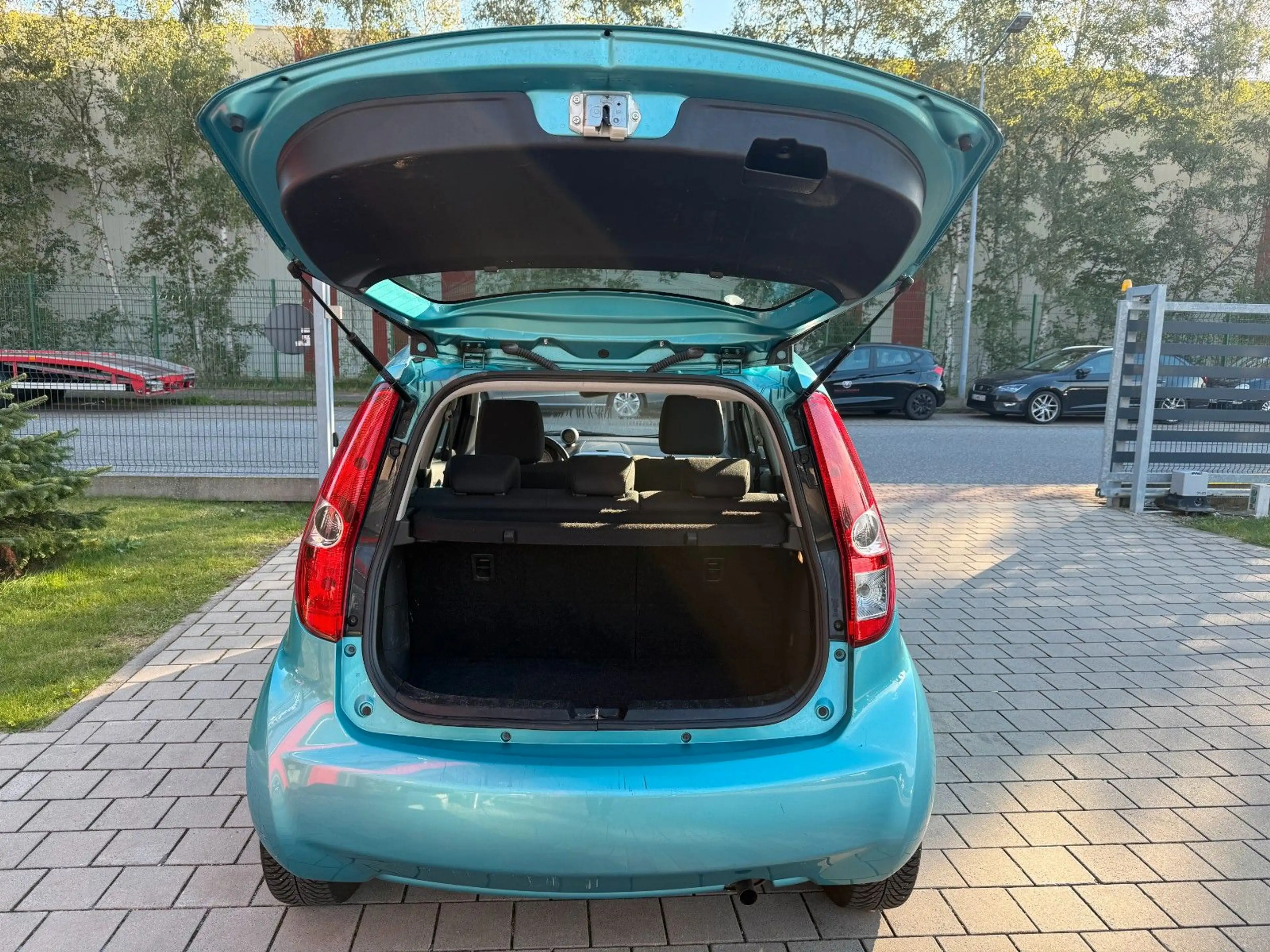 Suzuki Splash Club(Tüv&Insp.neu/Automatik) — photo 12