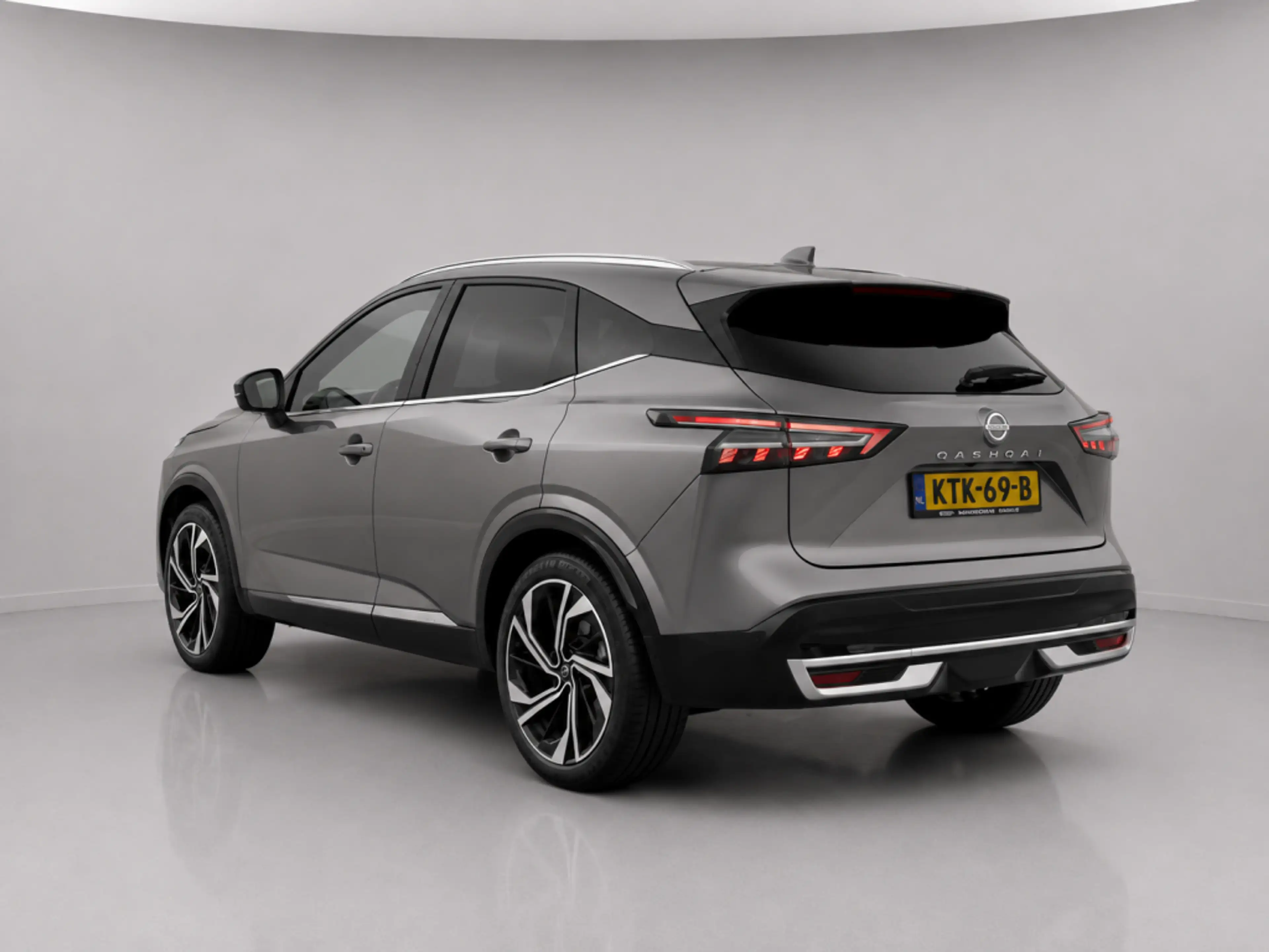Nissan Qashqai 1.3 MHEV Xtronic Tekna Plus — photo 7