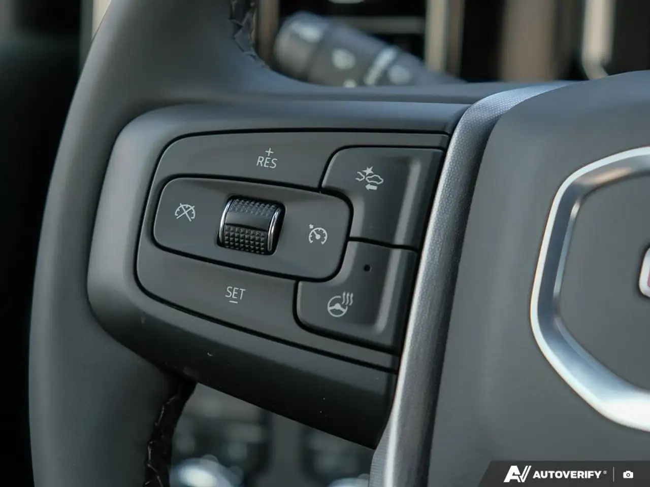 GMC Sierra 2500HD снимка GMC Sierra 2500HD