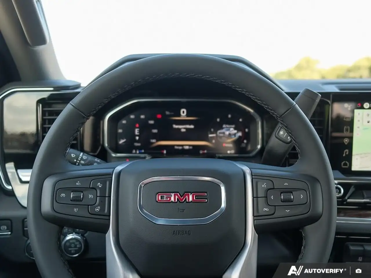GMC Sierra 2500HD снимка GMC Sierra 2500HD