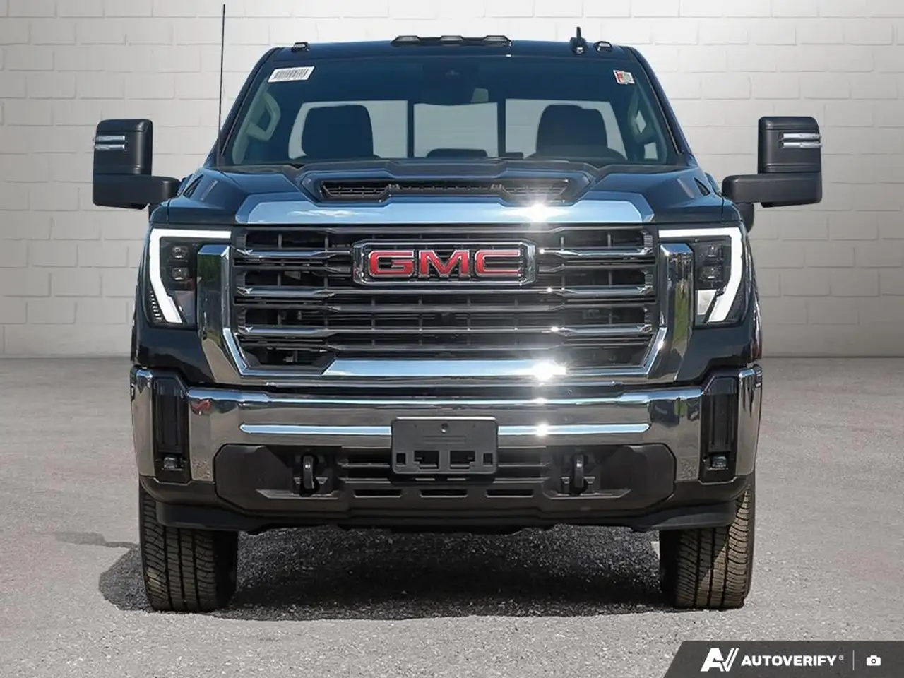 GMC Sierra 2500HD снимка GMC Sierra 2500HD