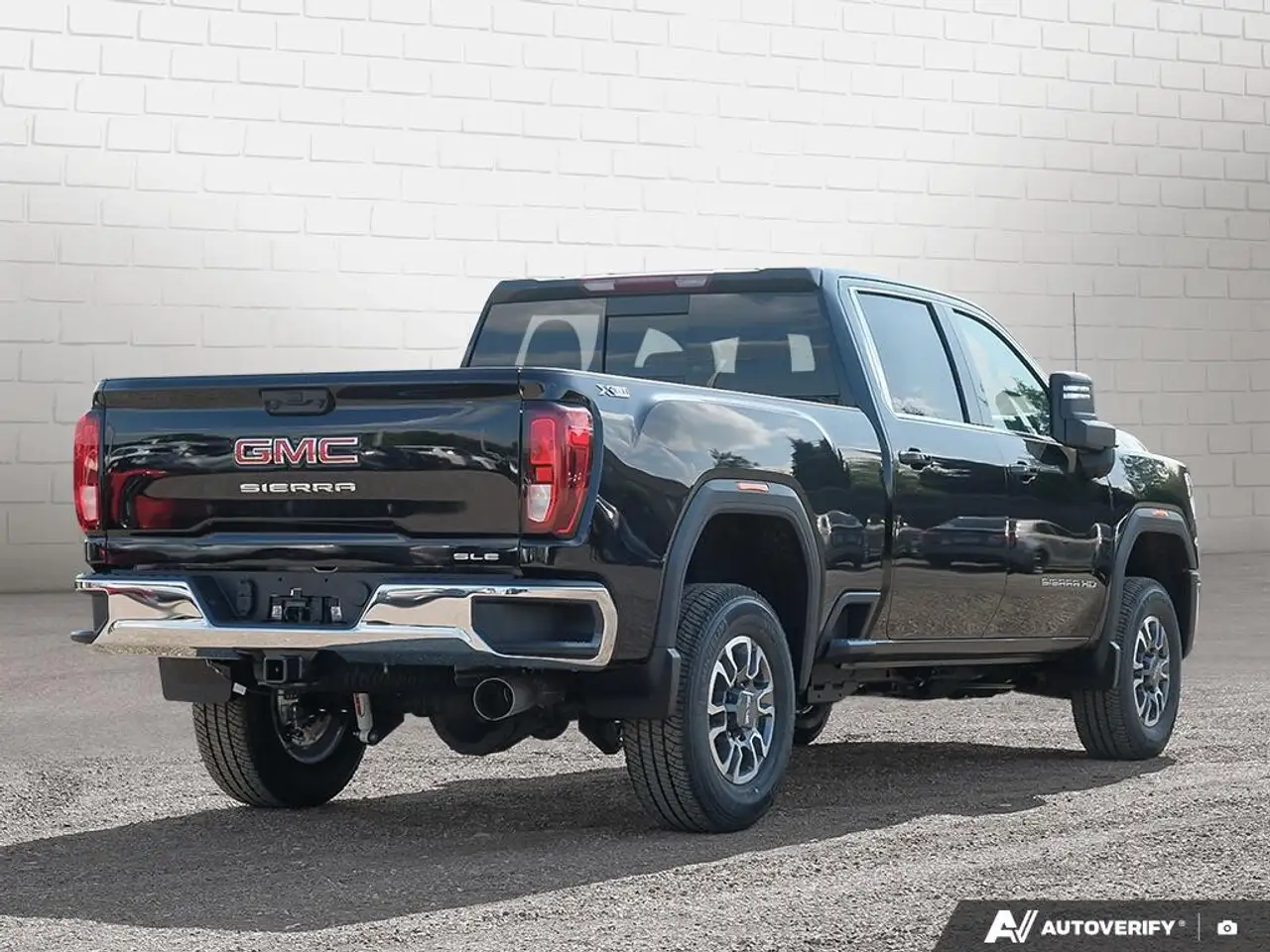 GMC Sierra 2500HD снимка GMC Sierra 2500HD