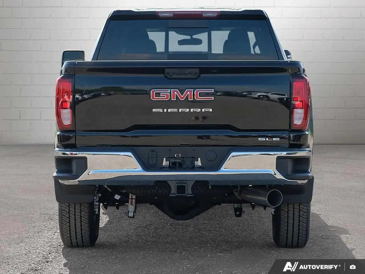 GMC Sierra 2500HD снимка GMC Sierra 2500HD