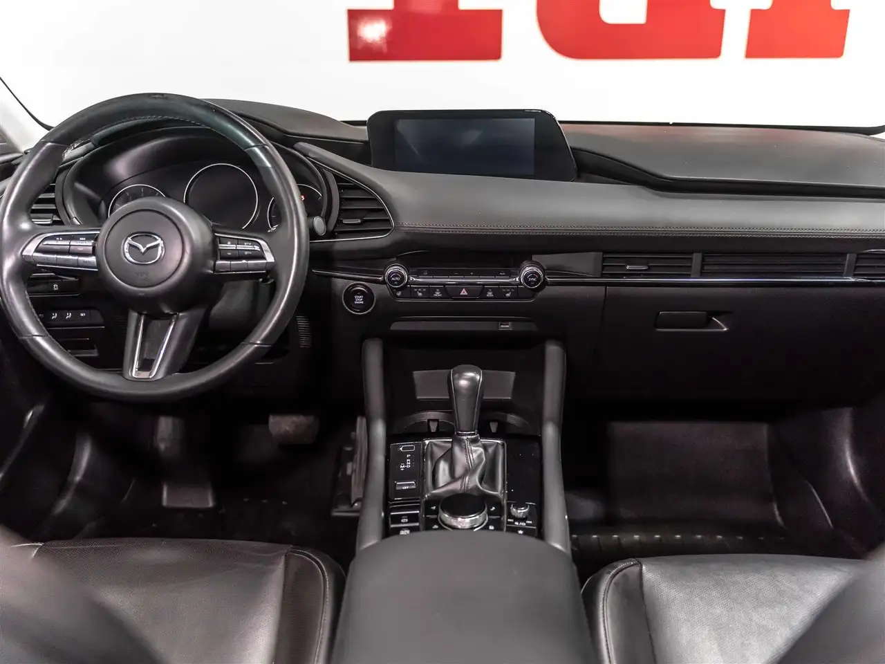 Mazda 3 снимка Mazda 3