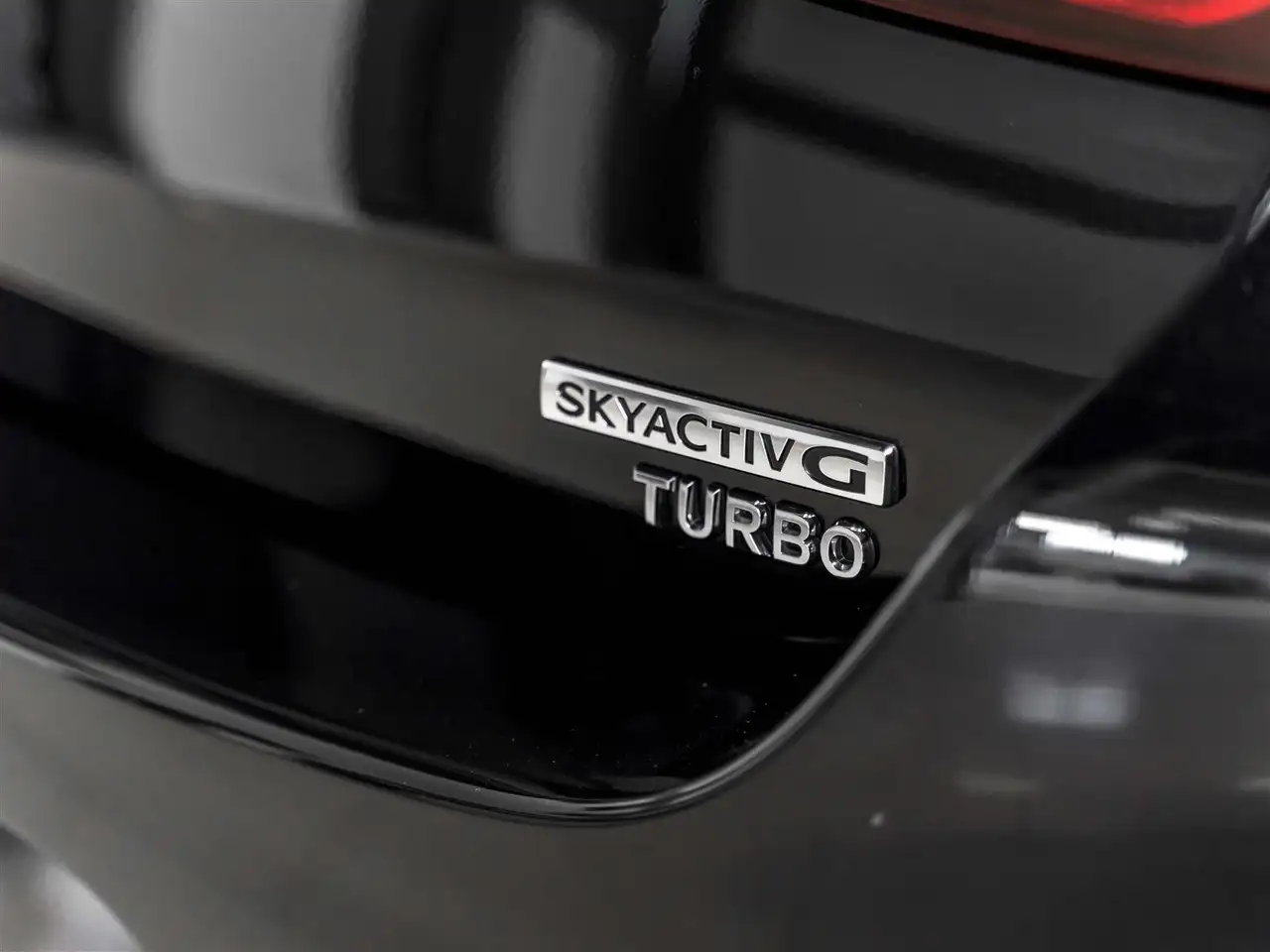 Mazda 3 снимка Mazda 3