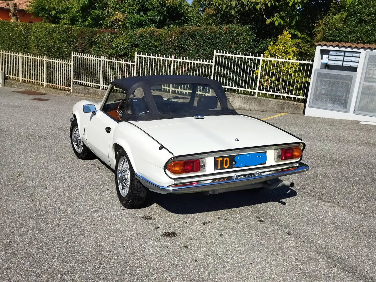 Triumph Spitfire 1500, foto 3