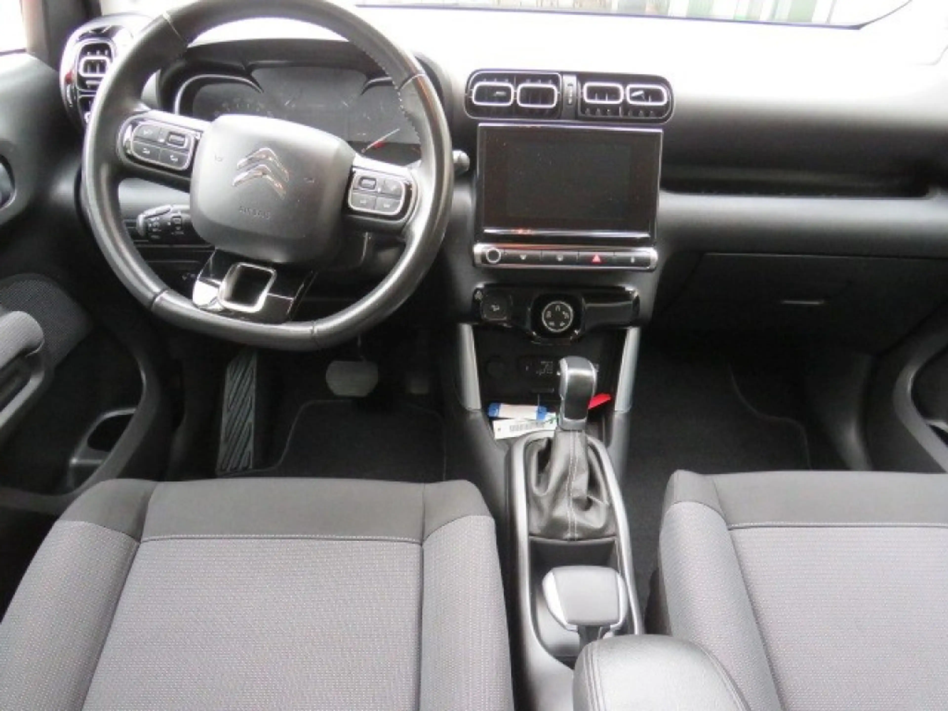 Citroen C3 Aircross 1.2 PT S&S FEEL — photo 10
