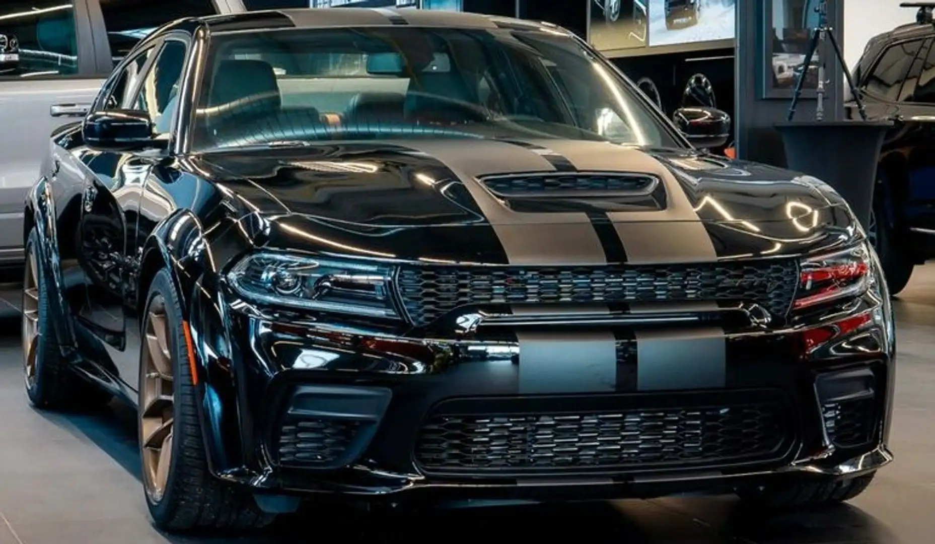 Dodge Charger SRT Hellcat Redeye JB WB 6.2 HEMI V8 Supercharged Negro - 1