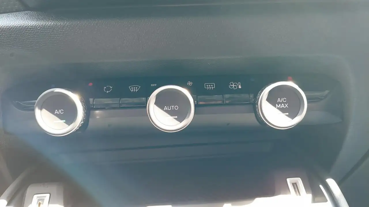 Citroen C4 Berline — photo 31