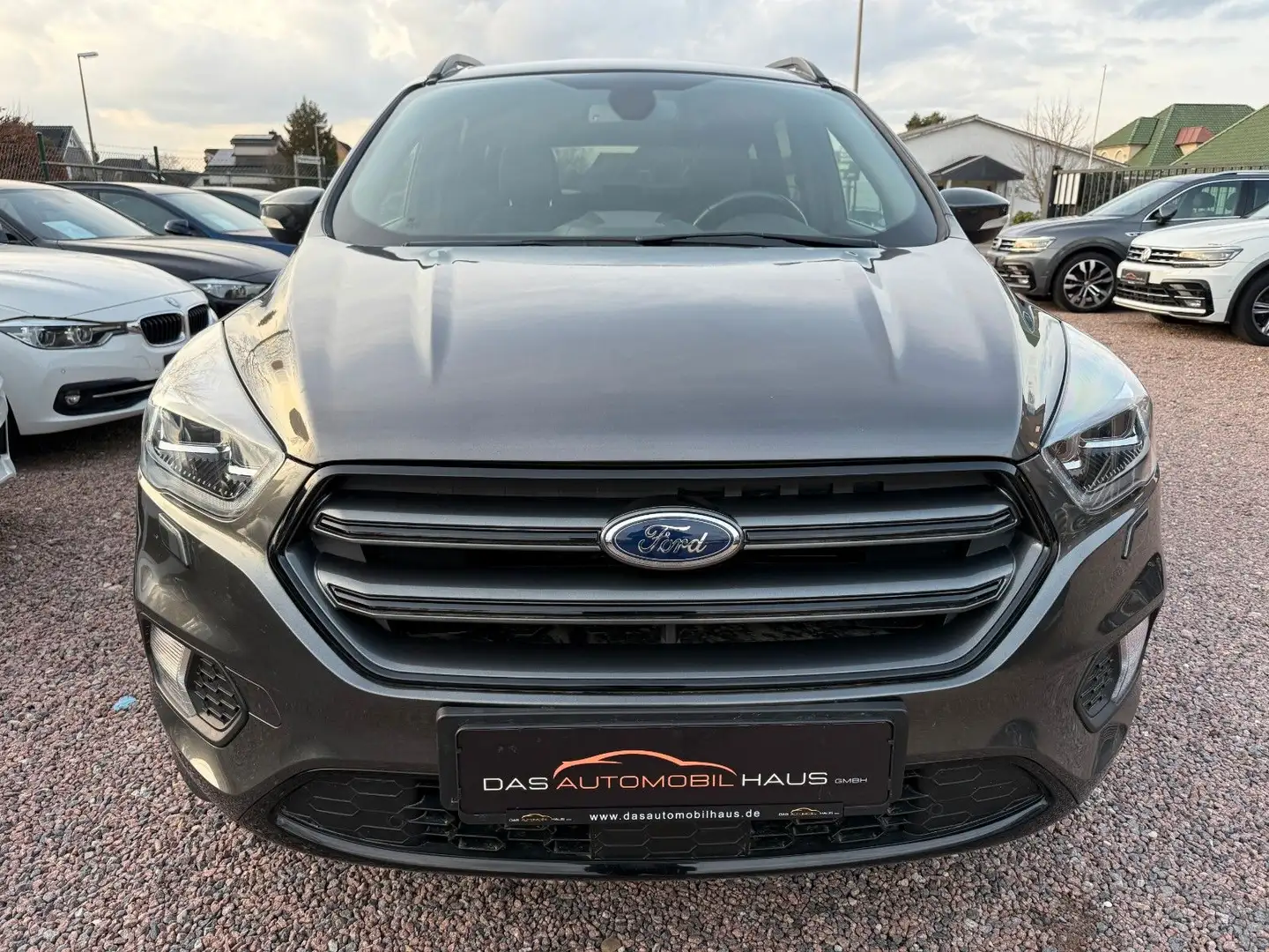 Ford Kuga ST-Line 2.0 TDCi AWD *PANO*TEMP*XENON*SHZ* Szary - 2