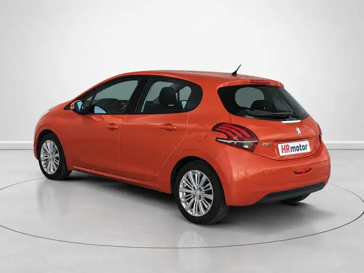 Peugeot 208 2015, foto 5