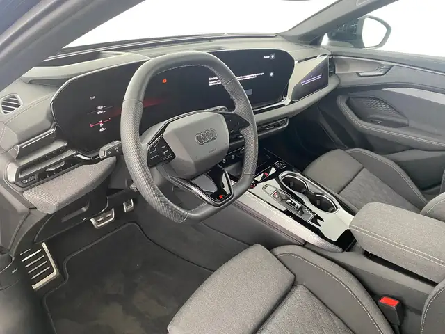 Audi A6 view 8