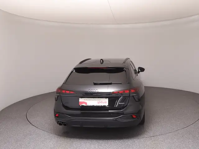 Audi A6 view 6