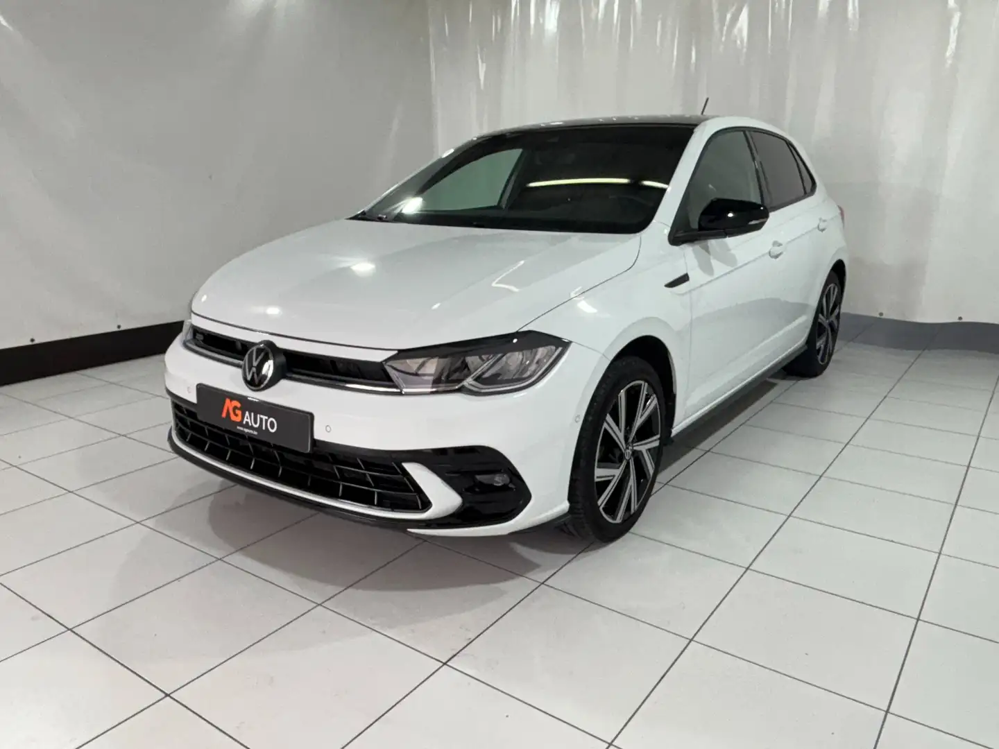 Volkswagen Polo 1.0 TSi * R-Line * LED * Caméra * Carplay - 2