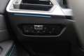 BMW 3 Serie Sedan 320i | M Sport Pakket | Travel Pack Grijs - thumbnail 34