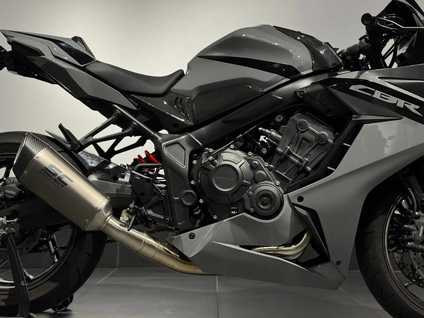Honda CBR 650 R | MZL Performance Edition! | A2 Argent - 2