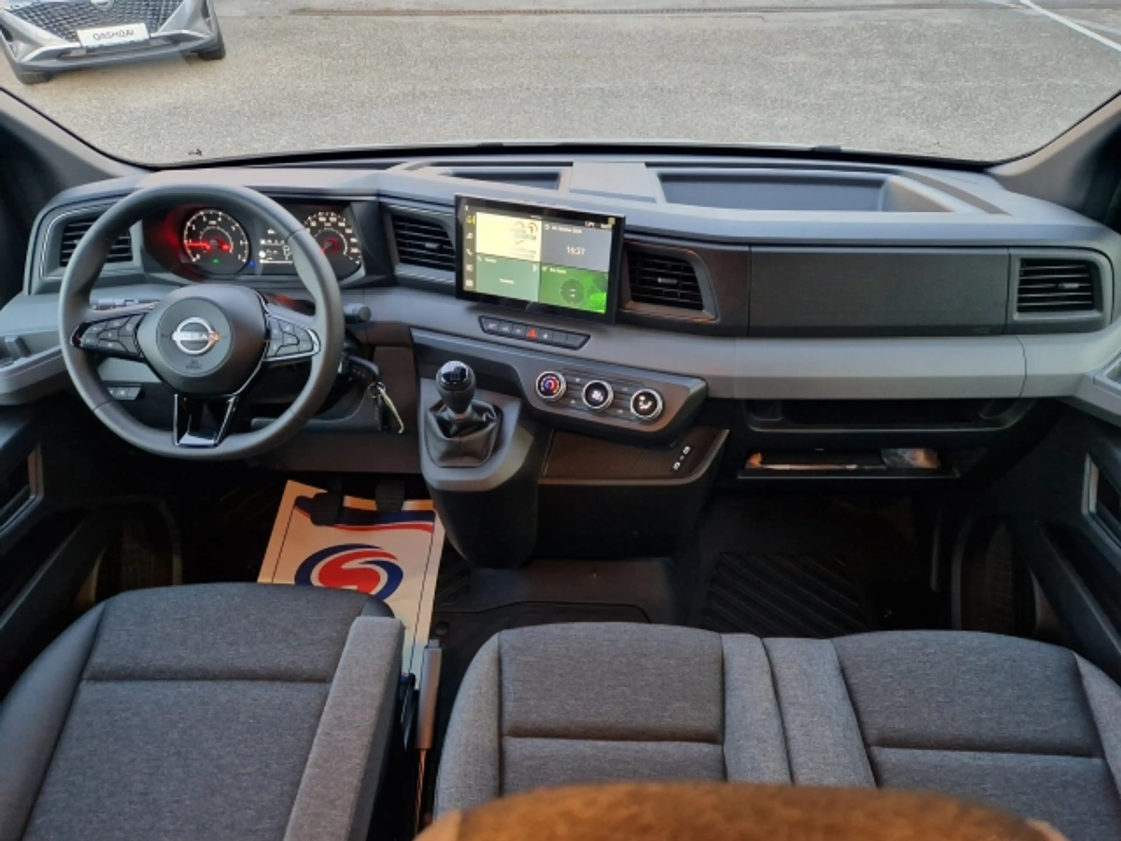 Nissan Interstar Pritsche DOKA N-Connecta NETTO 33.325.- 150PS Die — photo 6