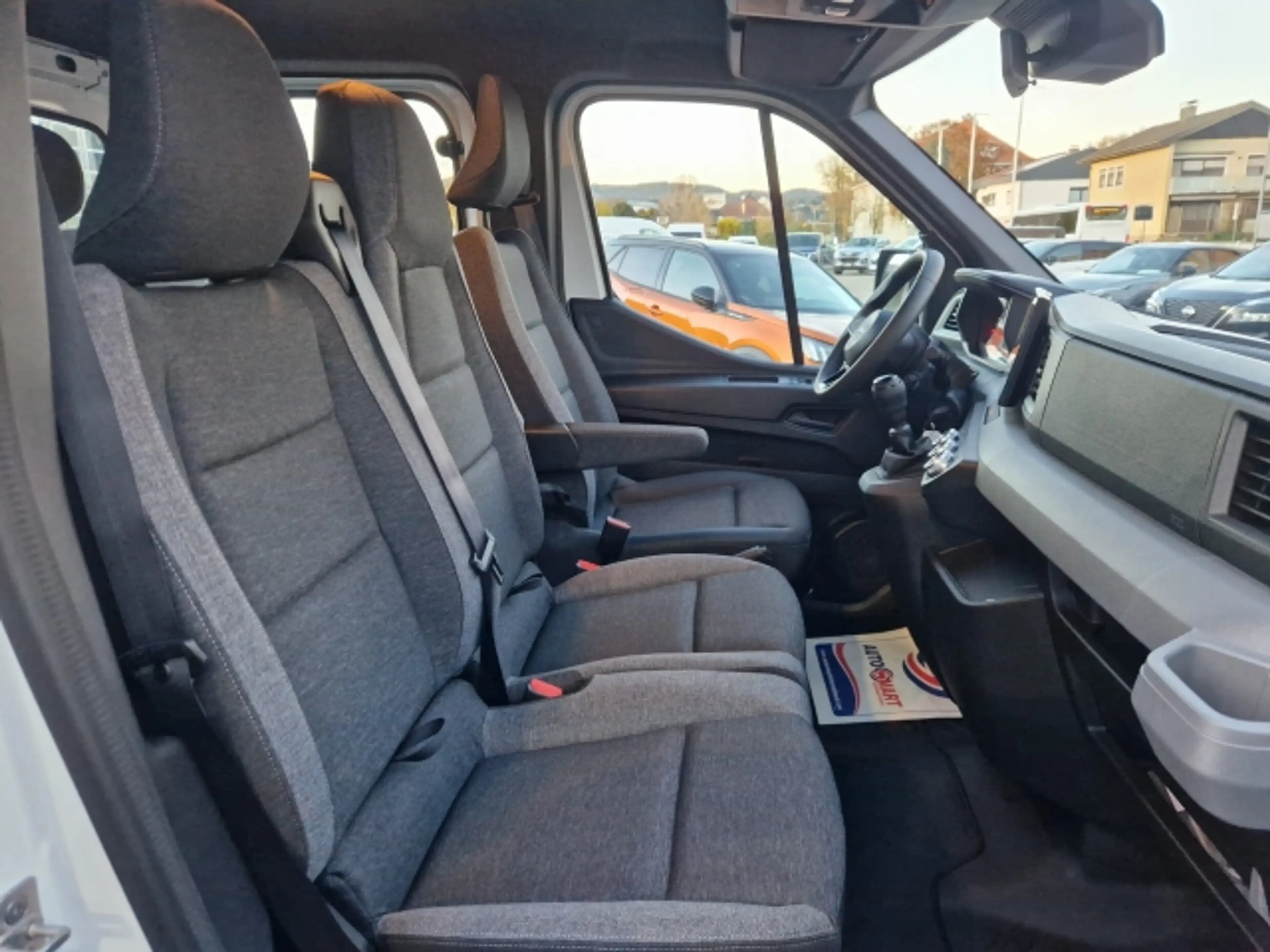 Nissan Interstar Pritsche DOKA N-Connecta NETTO 33.325.- 150PS Die — photo 8