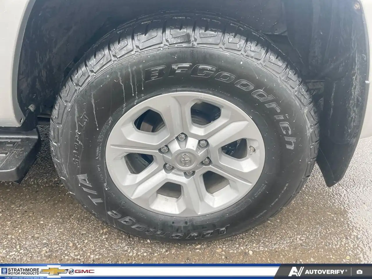 Toyota 4-Runner снимка Toyota 4-Runner