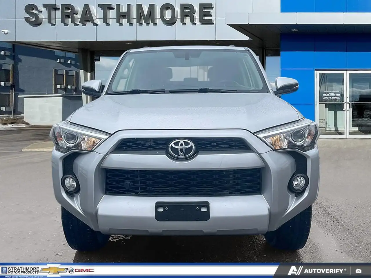 Toyota 4-Runner снимка Toyota 4-Runner
