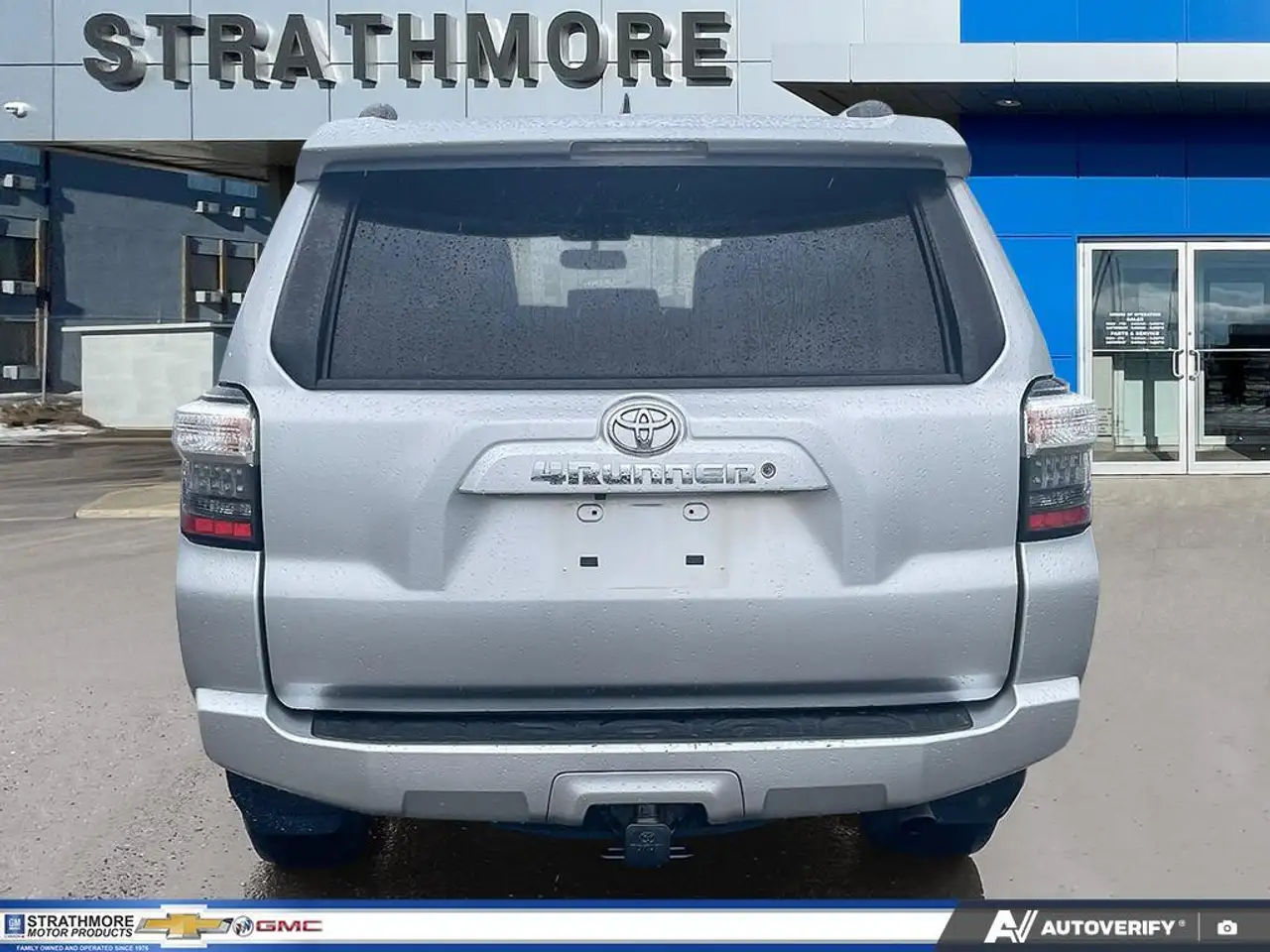 Toyota 4-Runner снимка Toyota 4-Runner