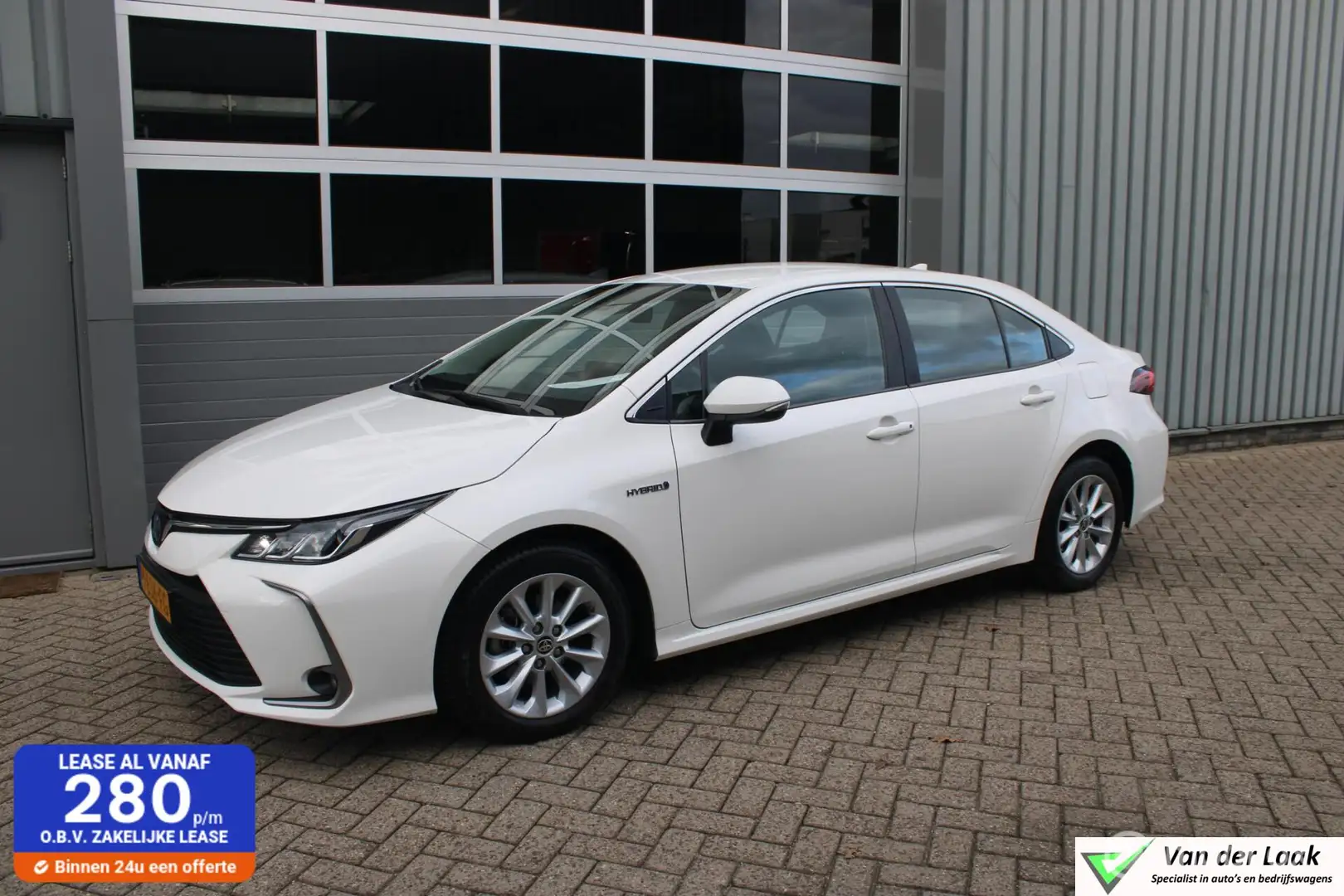 Toyota Corolla 1.8 Hybrid Active | 1e Eigenaar | Trekhaak | Boekj Bianco - 1