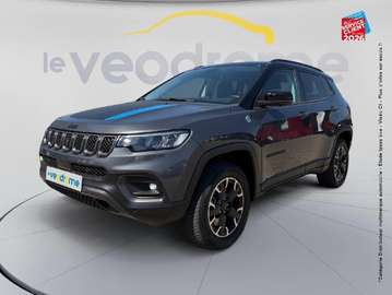 1.3 Turbo T4 240ch PHEV 4xe Trailhawk AT6 eAWD