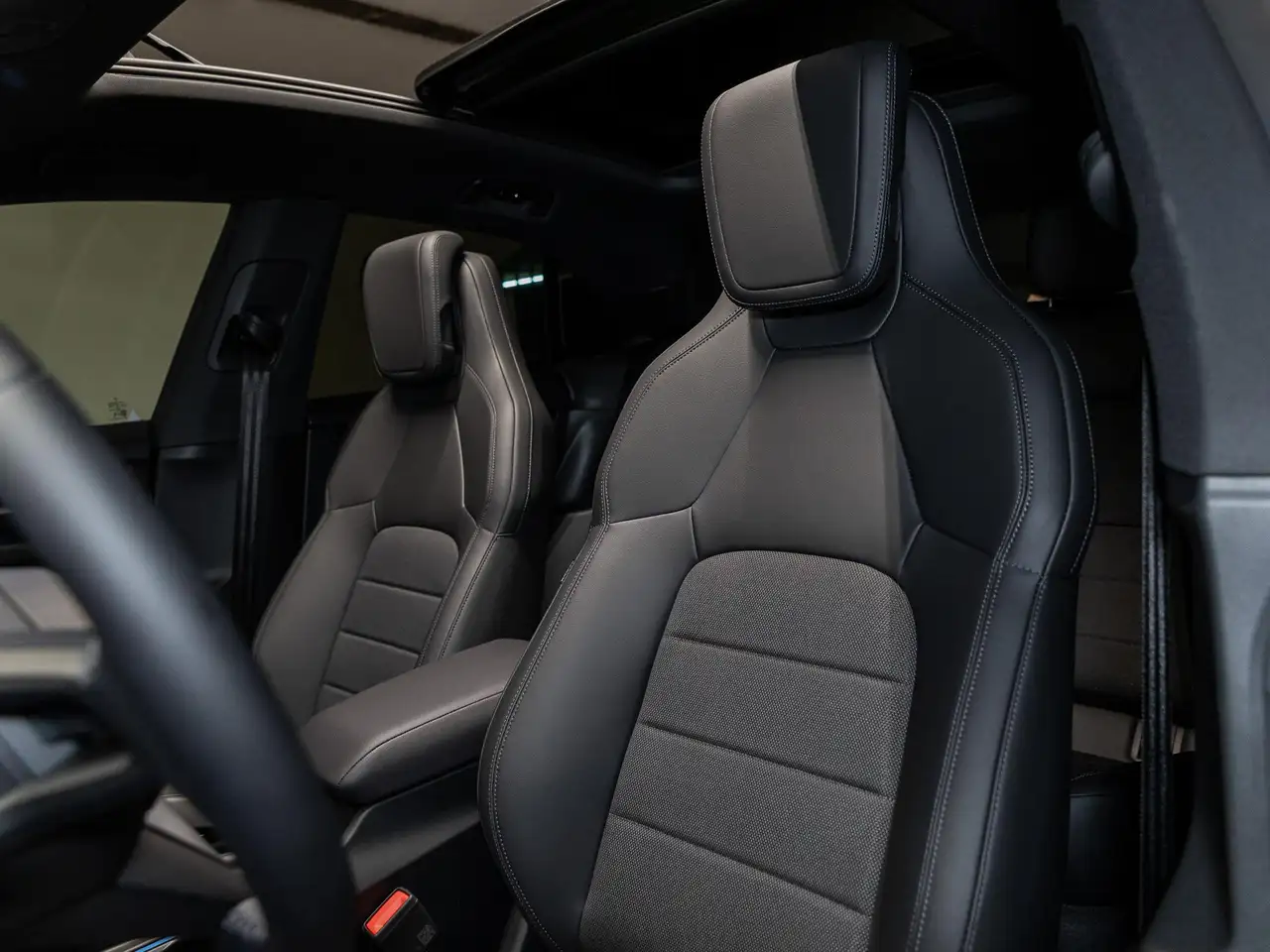 Porsche Macan 2026 — фото 12