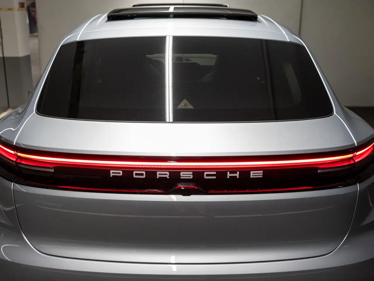Porsche Macan 2026 — фото 9