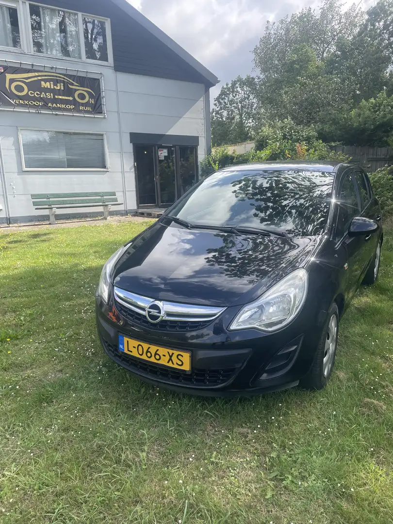 Opel Corsa 1.2 - 1