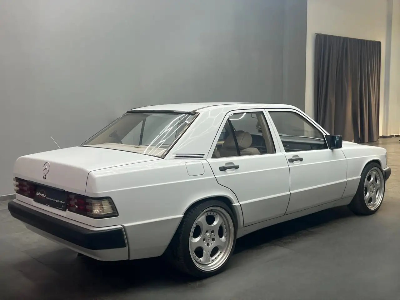 Mercedes-Benz 190 E*Oldtimer H-Zulassung*Automatik*Schiebedach*, foto 6