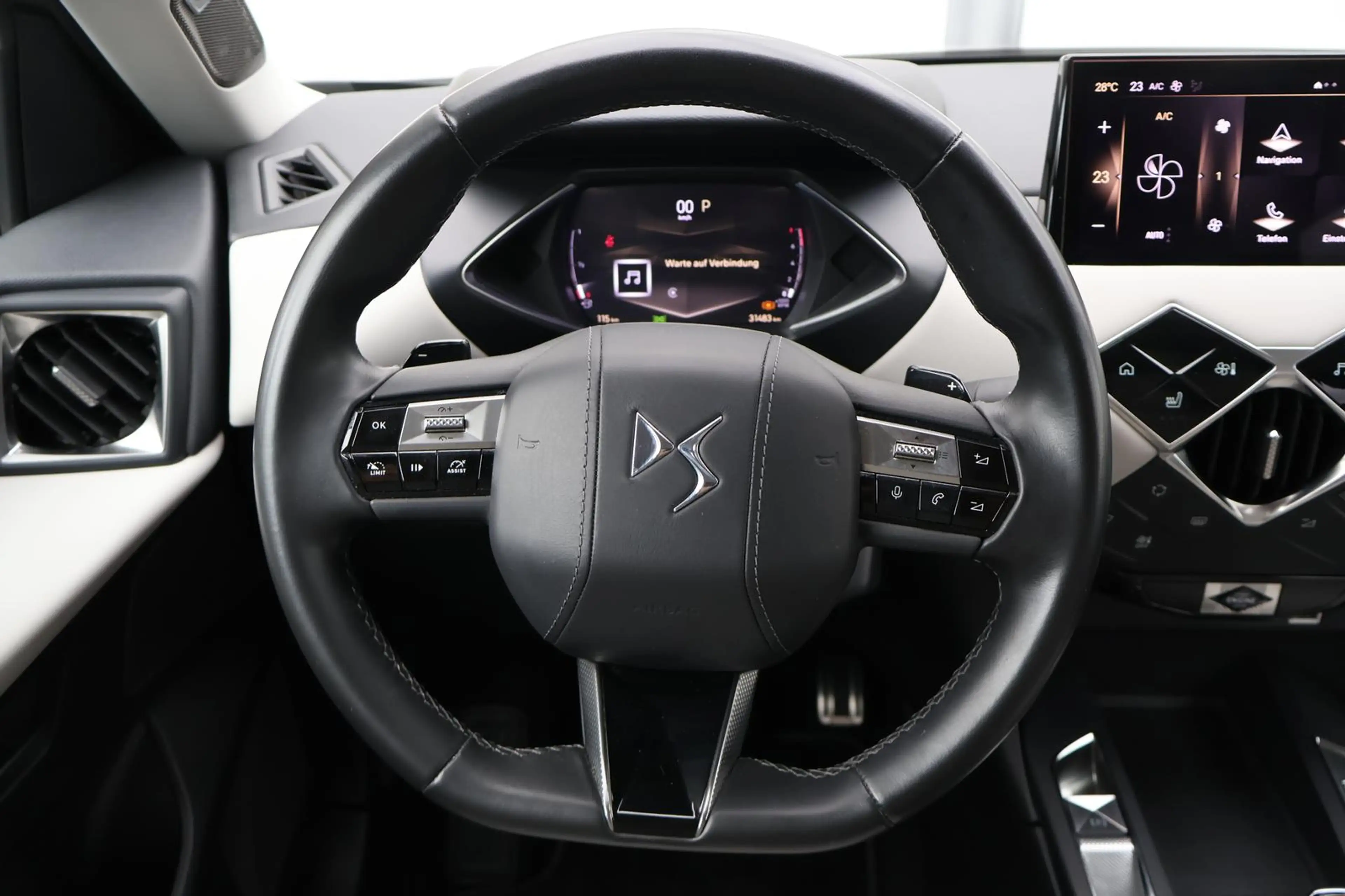 DS Automobiles DS 3 Rivoli 1.2 Autom. RFK LED HuD Leder Navi — photo 15