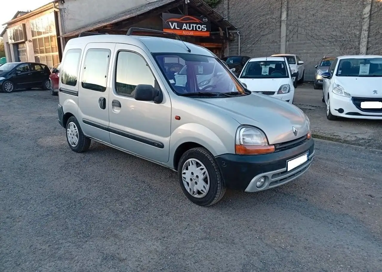 Renault Kangoo 1.4l 75 cv AnnÃ©e 2001