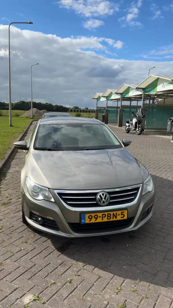 Volkswagen Passat CC 1.8 TSI Exclusive - 1