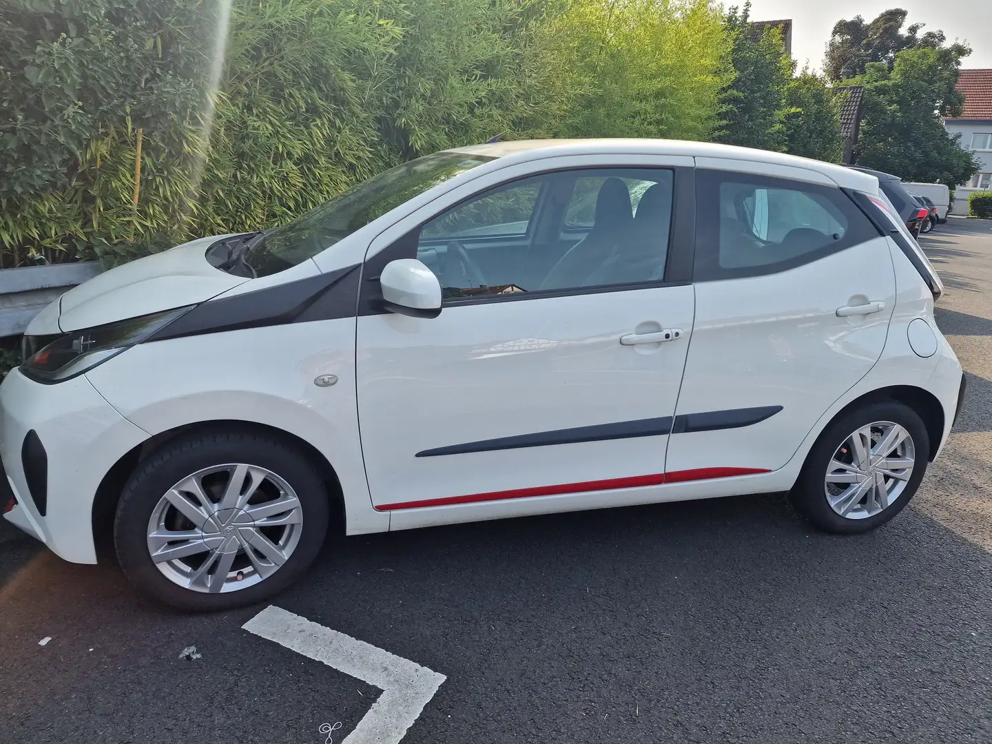 Toyota Aygo Aygo 5-Türer x-shift x-cite Weiß - 2
