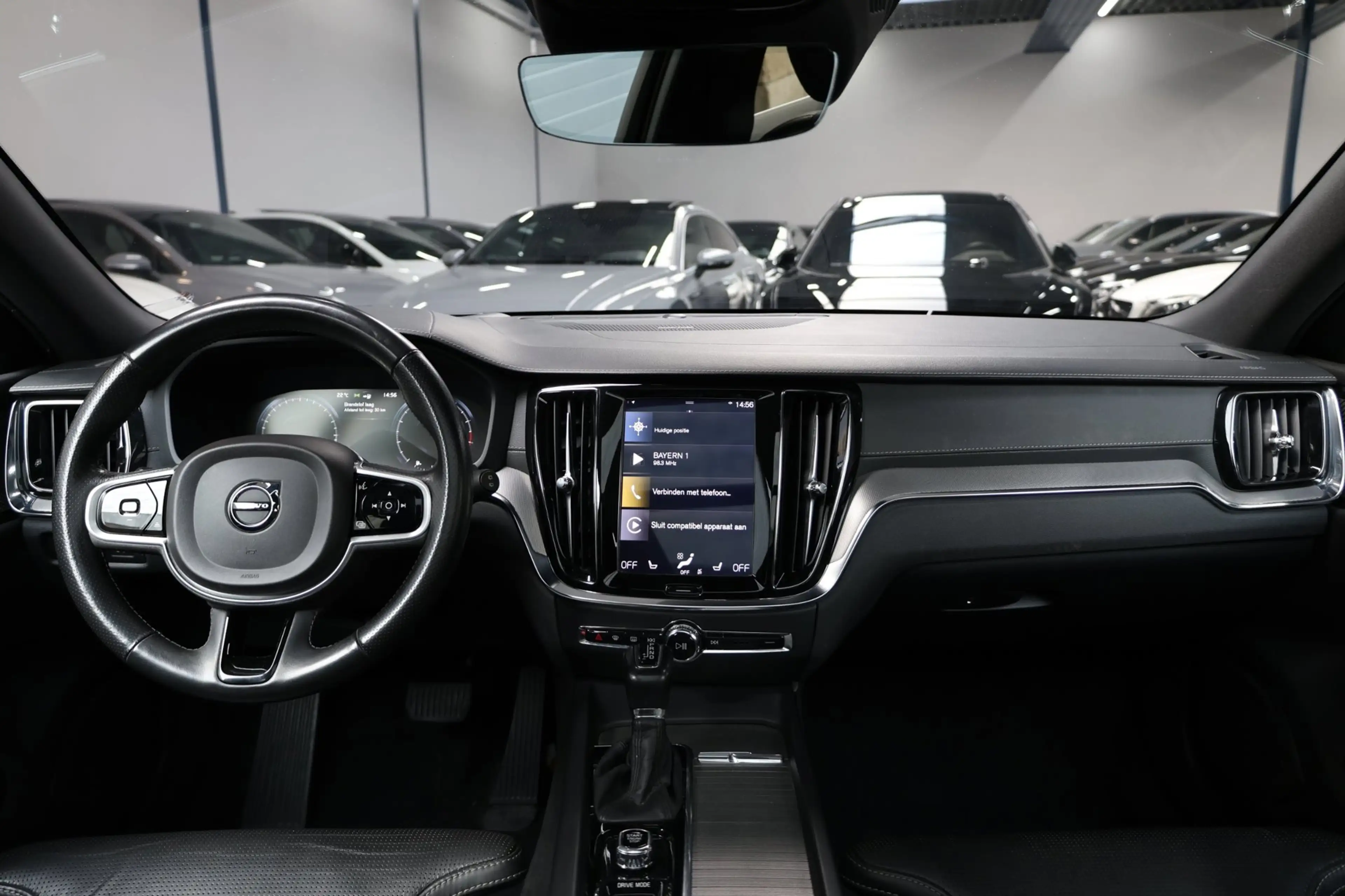 Volvo V60 2.0 T6 Inscription AWD 310+PK LED/VIRTUAL/PANO/LEE — photo 2
