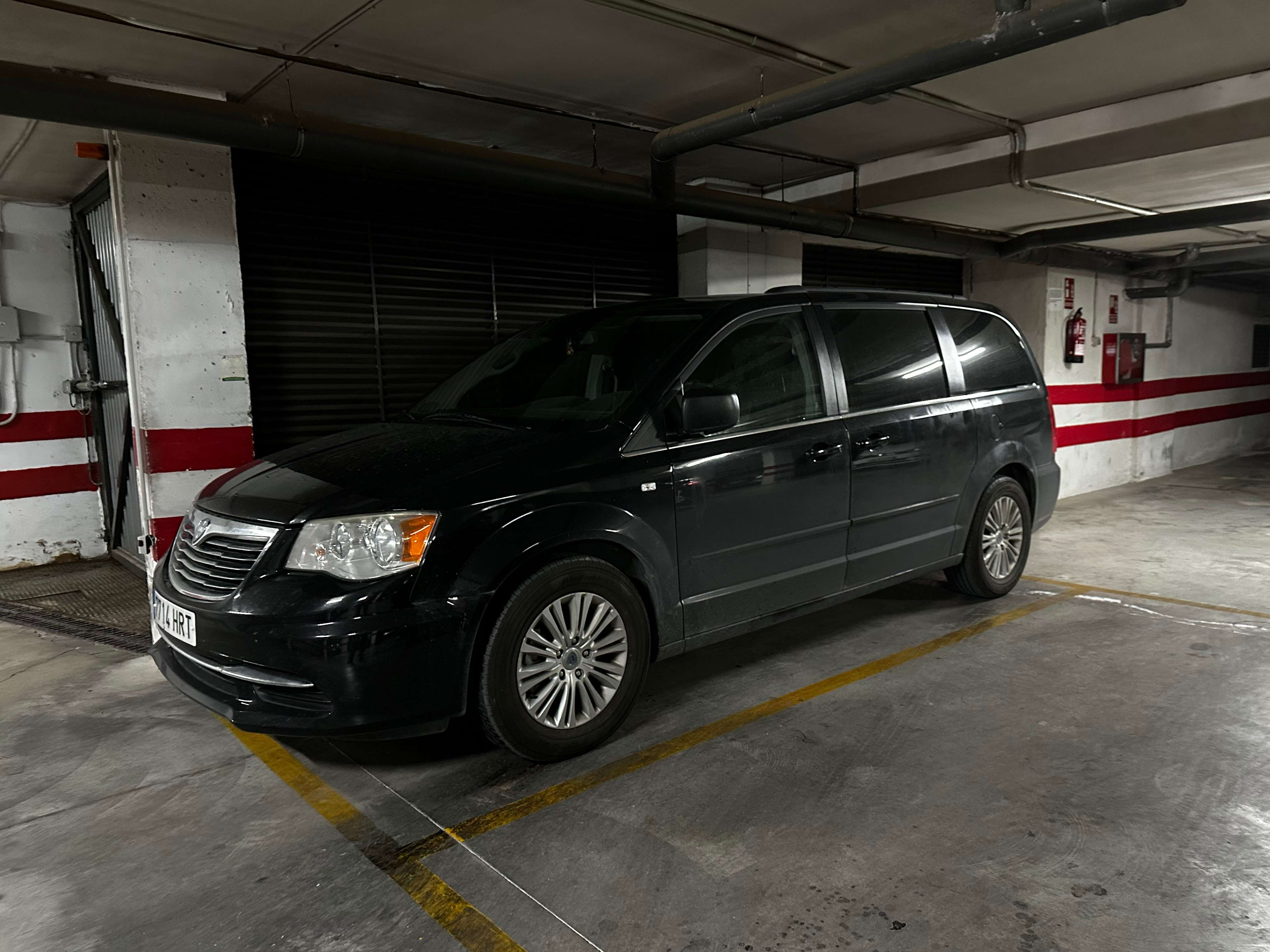 Lancia Voyager Voyager 2.8CRD Silver Aut. Silver - foto 1