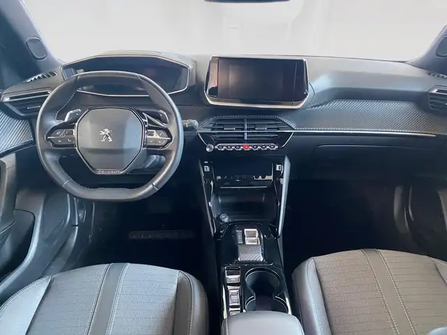 Peugeot 2008 view 6