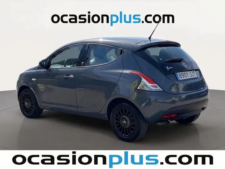Lancia Ypsilon 1.2 evo II Silver 2015, foto 3