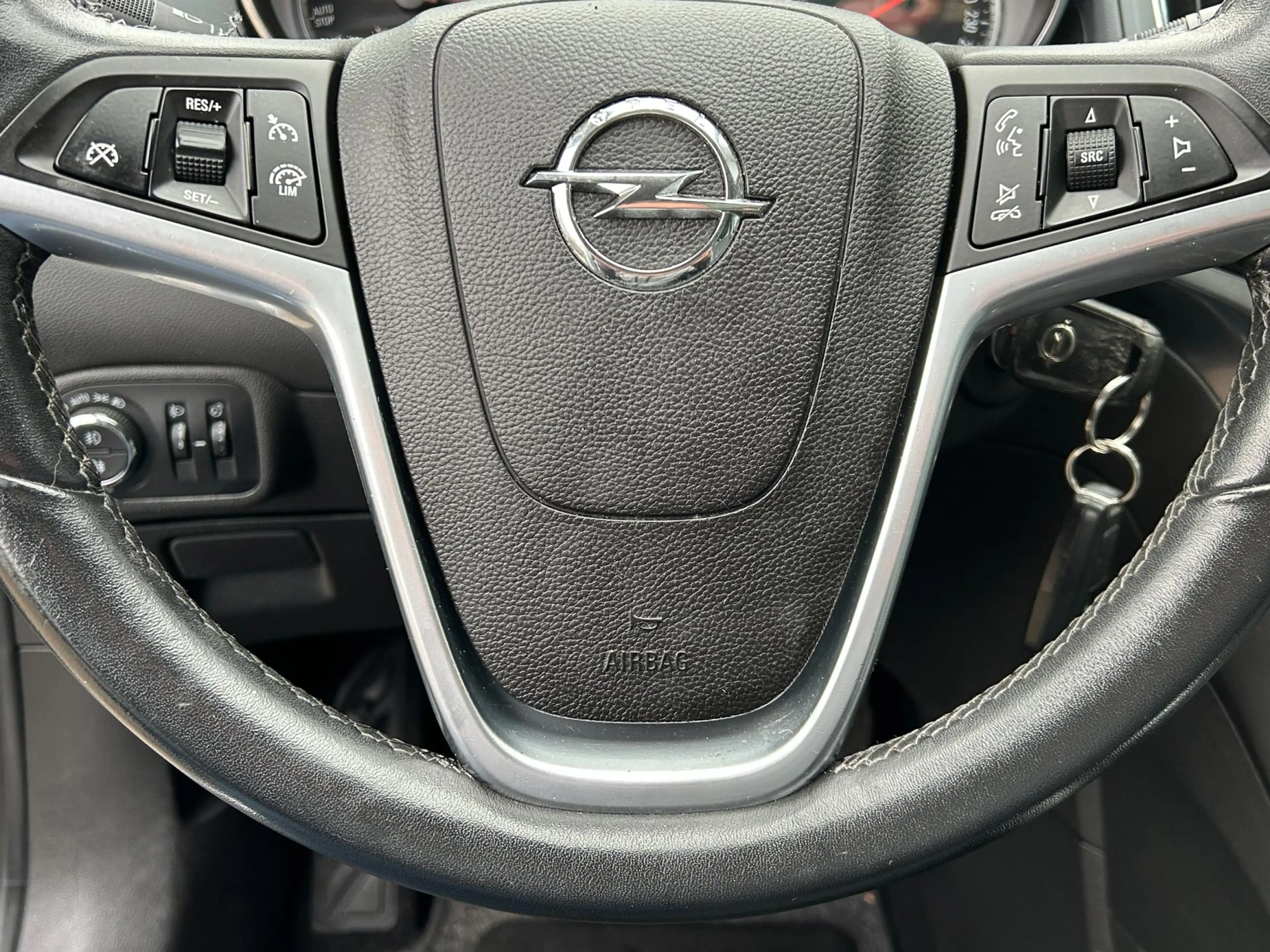 Opel Zafira Tourer 1.4 Design 7P. Panorama Navi Camera Trekhaak Deale — photo 23
