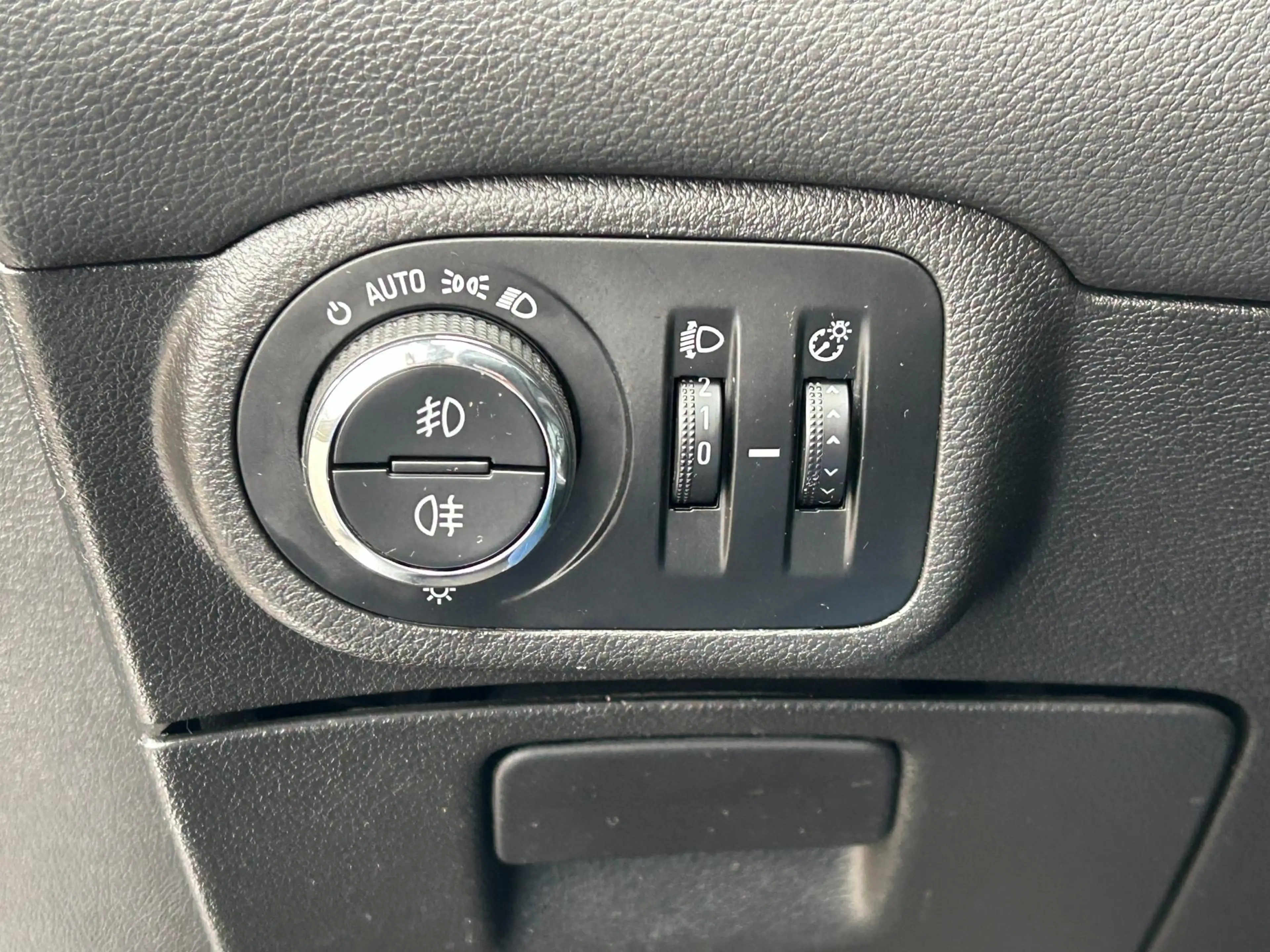 Opel Zafira Tourer 1.4 Design 7P. Panorama Navi Camera Trekhaak Deale — photo 20