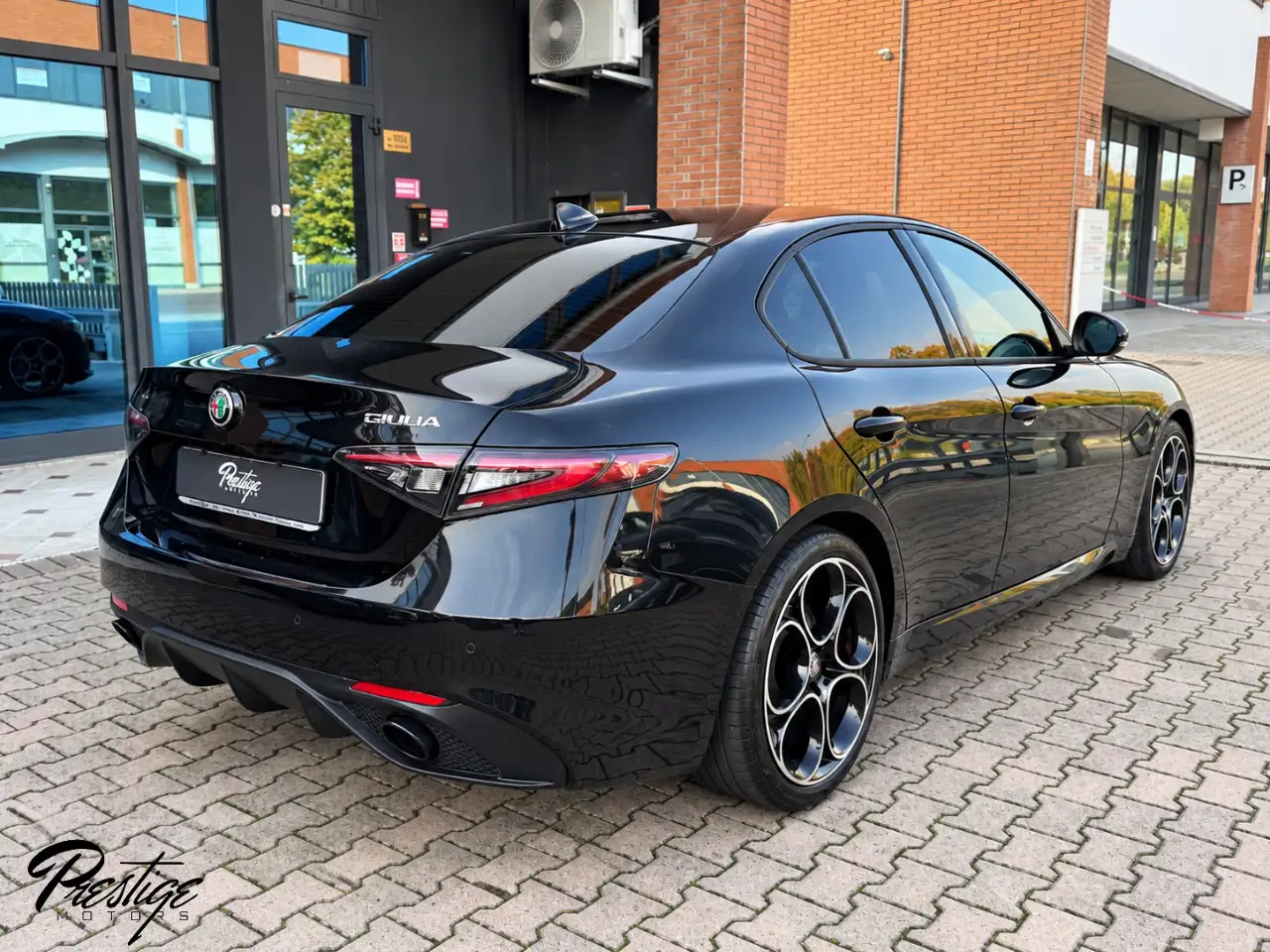 2024 Alfa Romeo Giulia 2.2 t Sprint 160cv auto, photograph 4