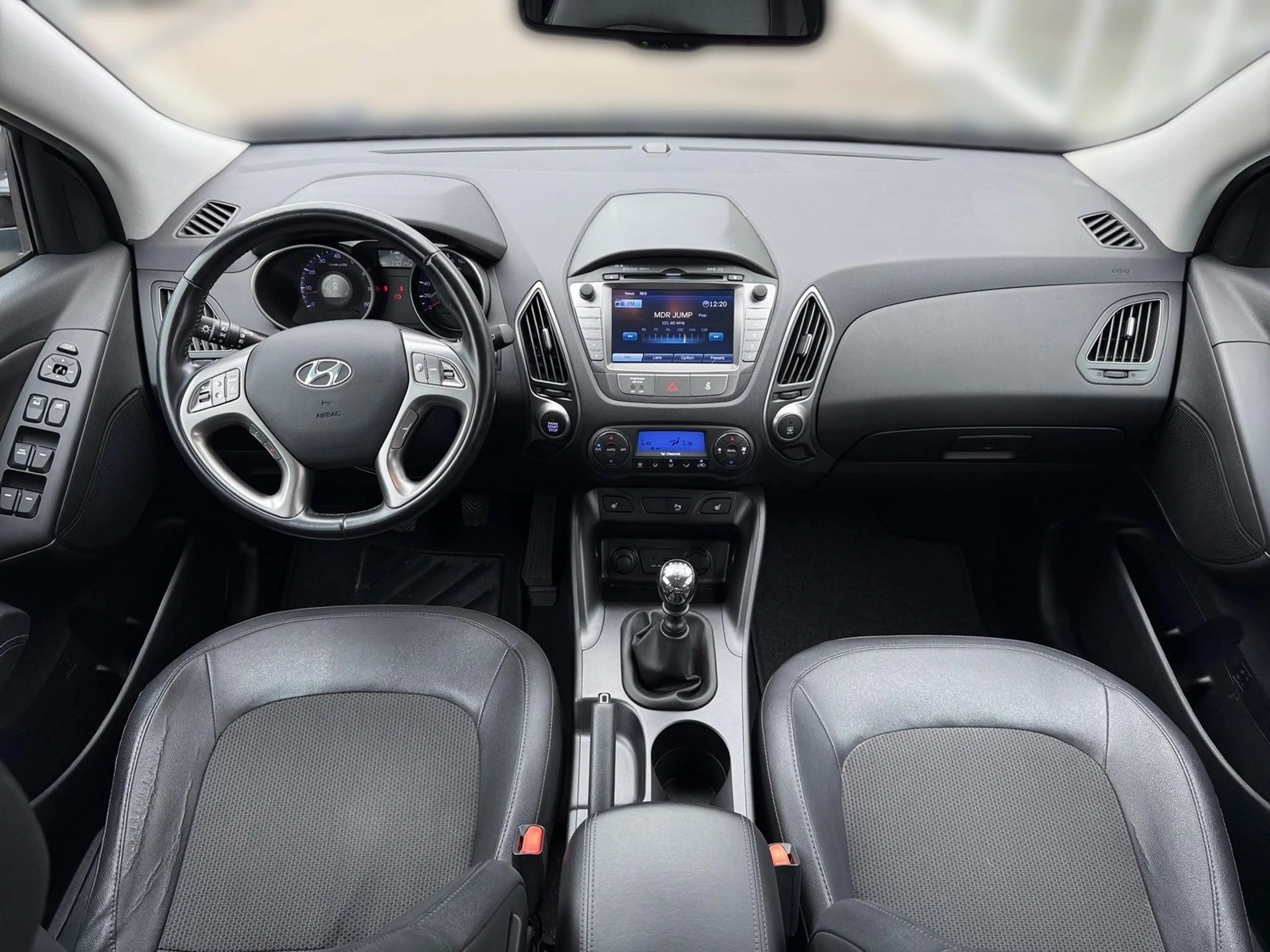 Hyundai iX35 1.6 Classic 2WD — photo 12