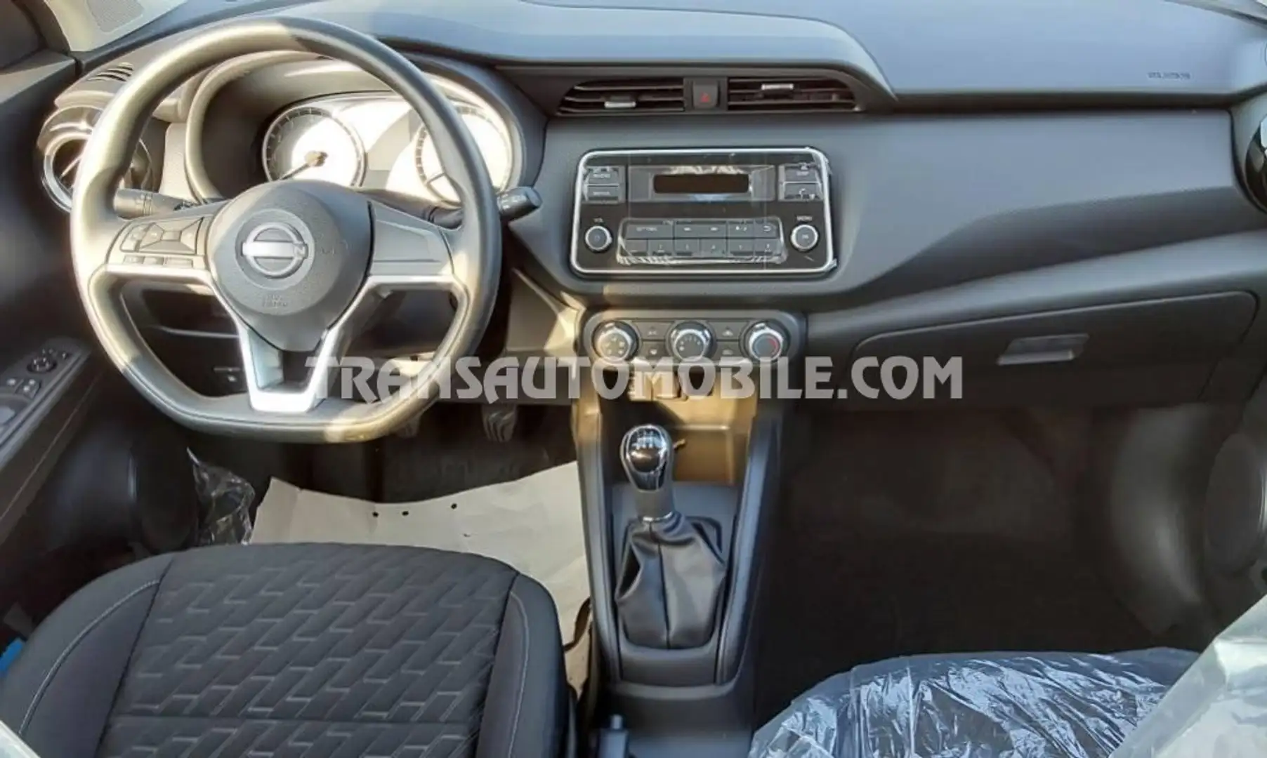 Nissan Visia - EXPORT OUT EU TROPICAL VERSION - EXPORT OUT EU TROPICAL VERSION Zilver - 2