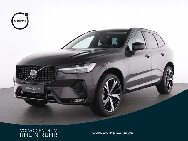 Volvo XC60 B5 AWD Ultra Dark+360°+MASSAGE+BO&WI+AHK