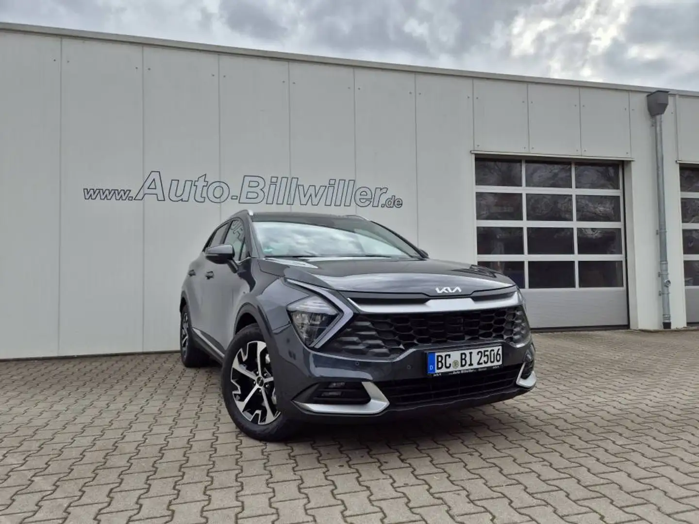Kia Sportage 1.6 T-GDI (160 PS) MHEV 2WD Ultimate Edition Leder Gris - 2