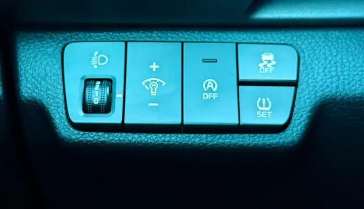 Kia Stonic 2024, foto 19